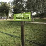 Flèche "Poney Club"