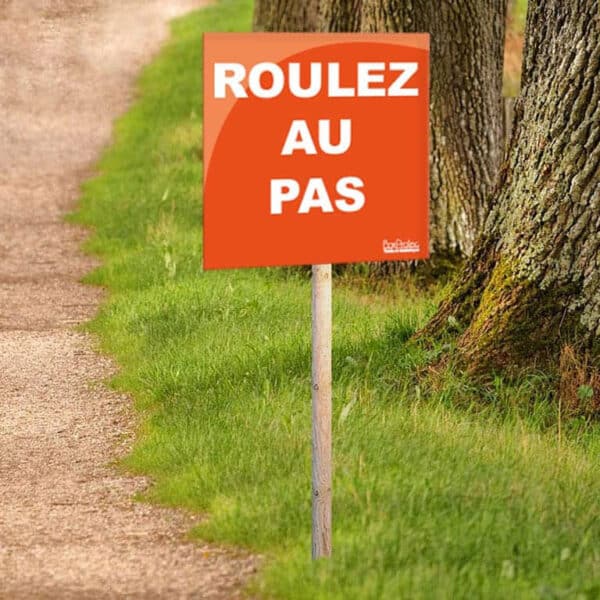 panneau-roulez-au-pas