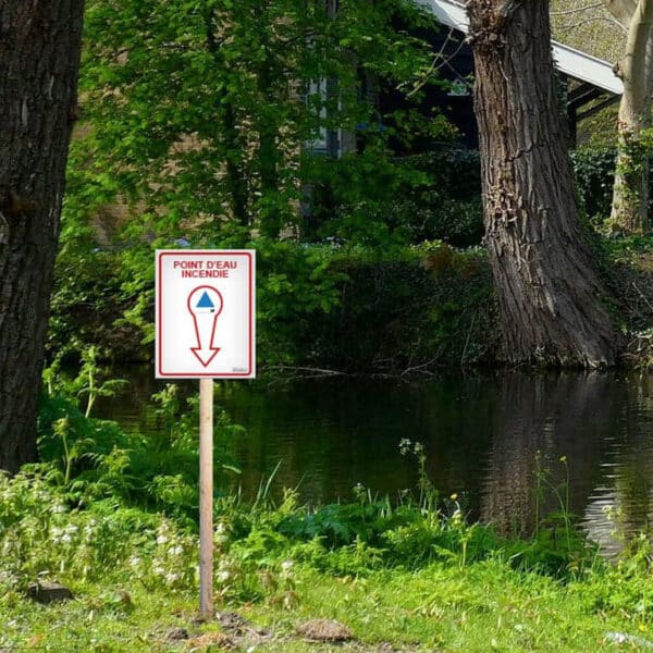 Panneau "Point d'eau incendie"