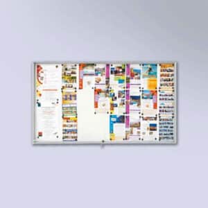 Vitrine d’intérieur avec porte coulissantes